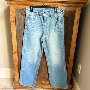 AE Strigid High-Waisted Stovepipe Jeans Size:8R Color:Medium Indigo